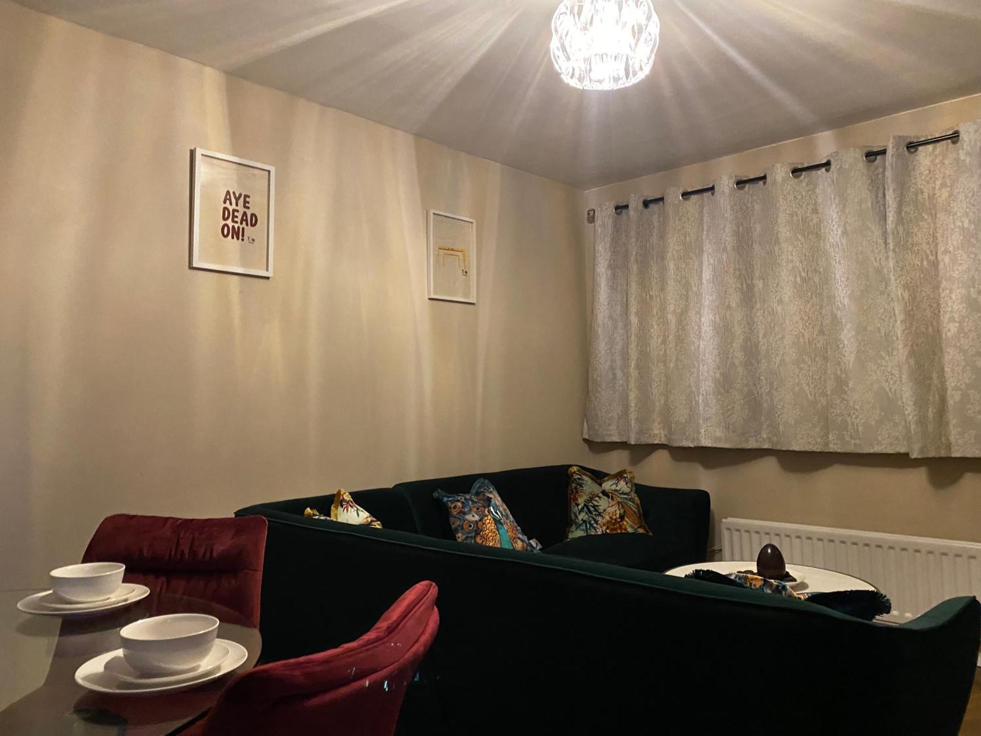 Kingsbridge Apartments Белфаст Екстериор снимка